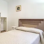 Nice apartment in Córdoba with 2 Bedrooms&WiFi